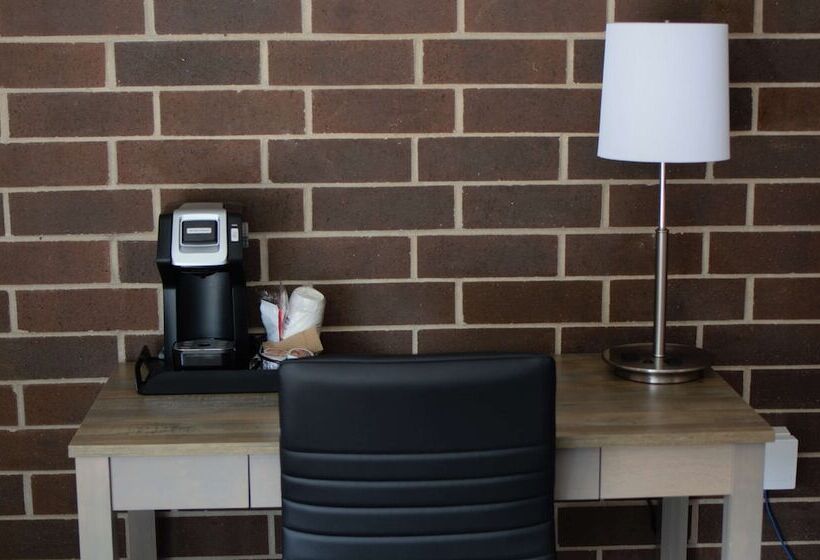 فندق Best Western Plus Executive Residency Waterloo & Cedar Falls