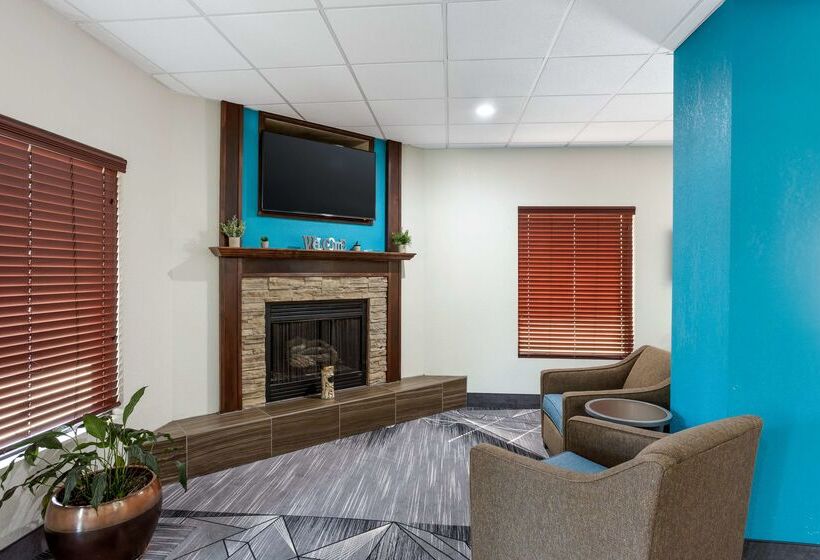 בית מלון כפרי Best Western Plus Springfield Airport Inn