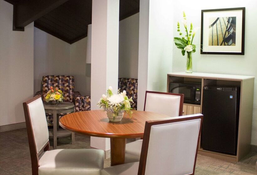 호텔 Best Western Toledo South Maumee