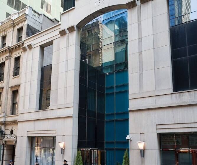 فندق Millennium Premier New York Times Square