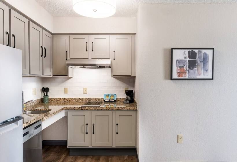 فندق Candlewood Suites Eagan   Mall Of America Area, An Ihg