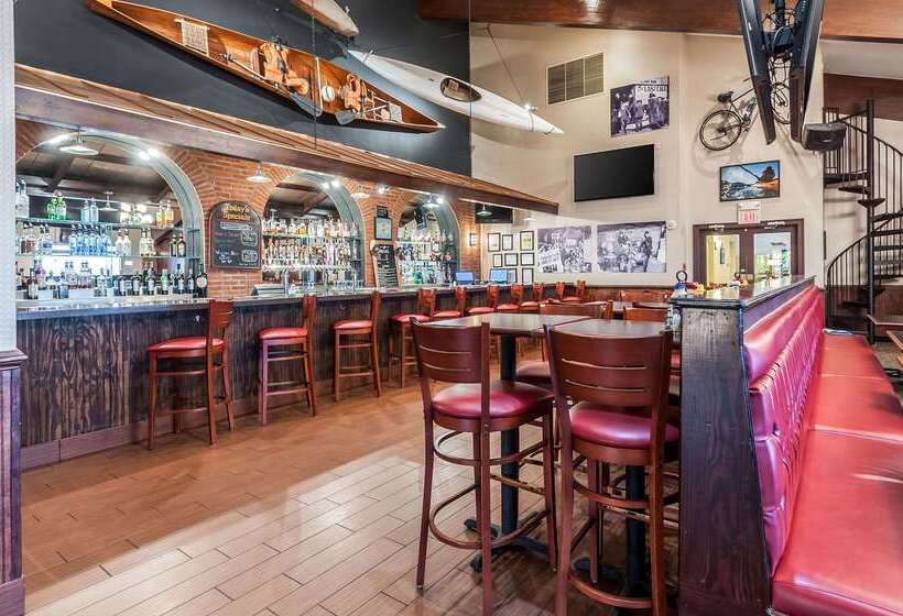 Отель Clarion Inn Harpers Ferrycharles Town