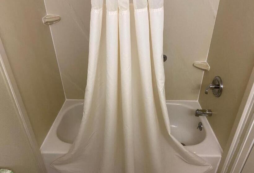 Отель Clarion Inn Harpers Ferrycharles Town