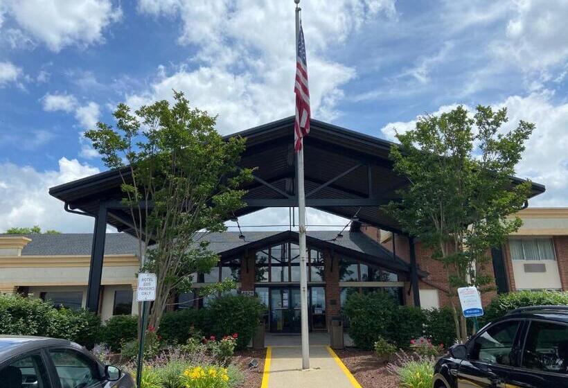 Отель Clarion Inn Harpers Ferrycharles Town