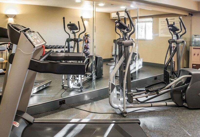 Отель Comfort Inn Gallup I40 Exit 20