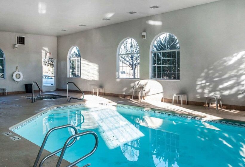 Отель Comfort Inn Gallup I40 Exit 20