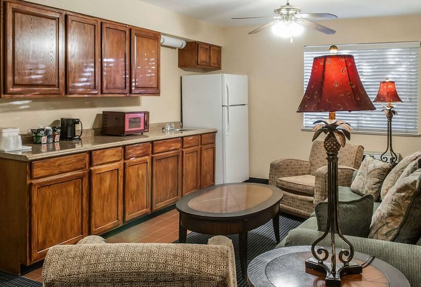 Отель Comfort Inn Gallup I40 Exit 20