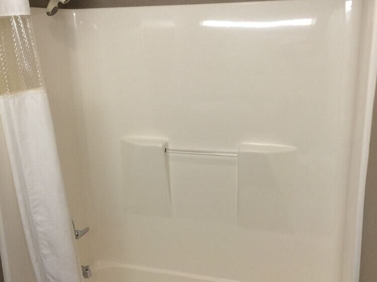 호텔 Comfort Inn Huntington Near University Area