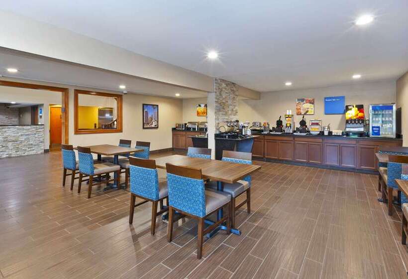 酒店 Comfort Inn & Suites