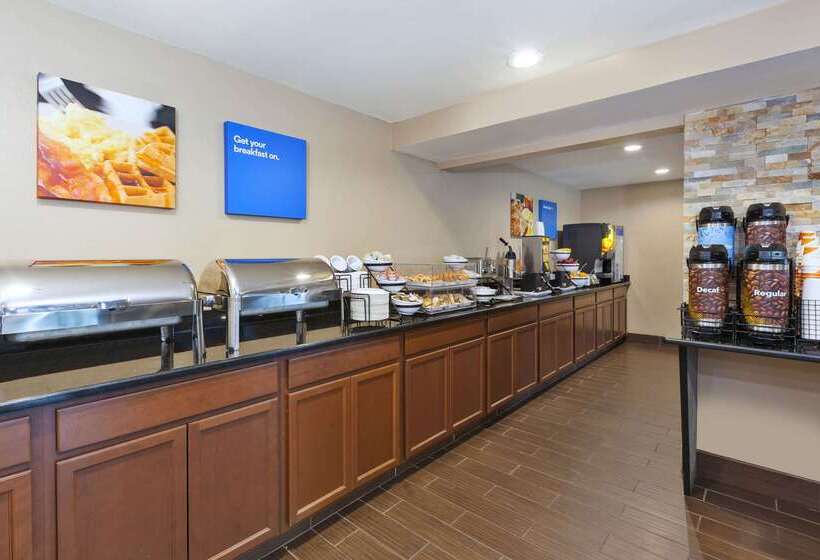 酒店 Comfort Inn & Suites