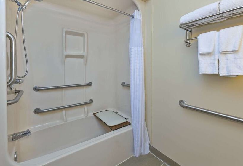 酒店 Comfort Inn & Suites