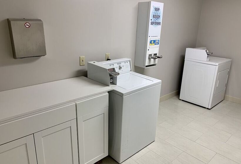 בית מלון כפרי Comfort Inn & Suites Troutville   Roanoke North   Daleville