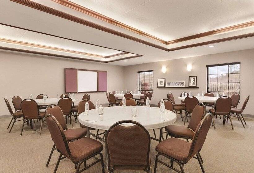 호텔 Country Inn & Suites By Radisson, Griffin, Ga