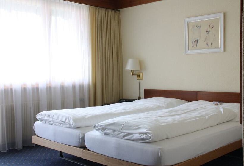 ホテル Danilo Savognin