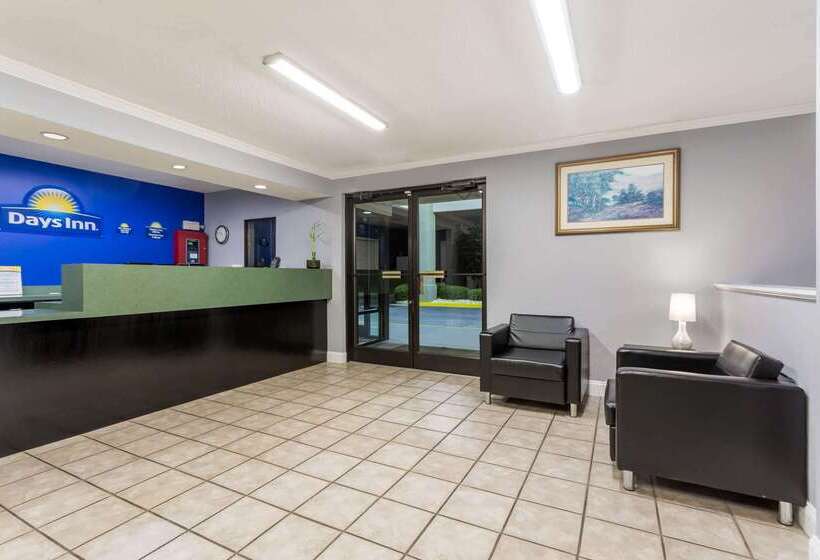 ホテル Days Inn By Wyndham Lugoff