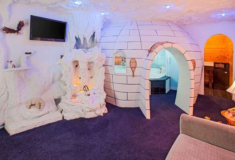 호텔 Days Inn & Suites By Wyndham Terre Haute