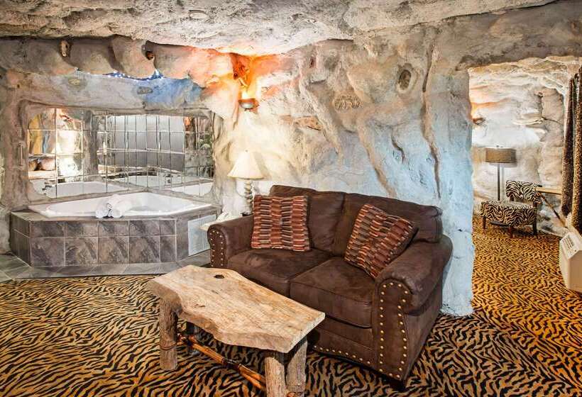 호텔 Days Inn & Suites By Wyndham Terre Haute