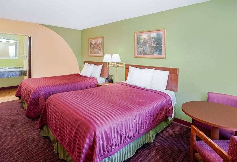 호텔 Days Inn & Suites By Wyndham Terre Haute