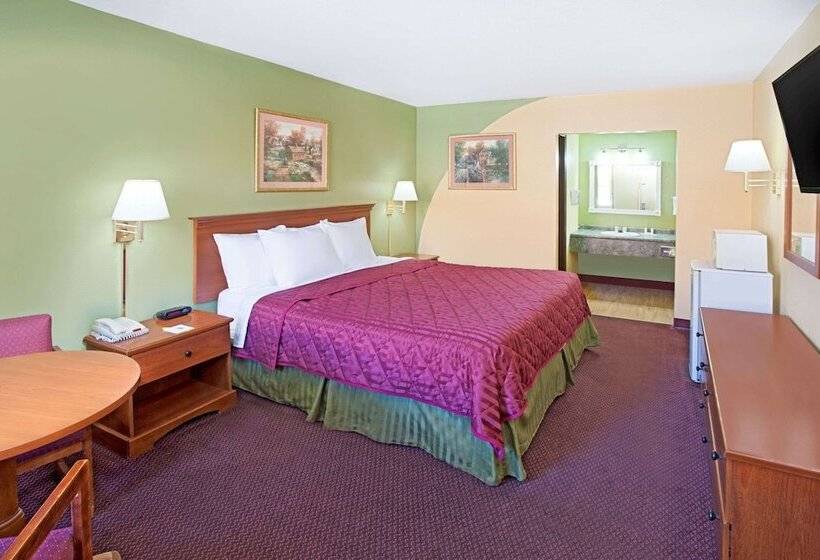 호텔 Days Inn & Suites By Wyndham Terre Haute