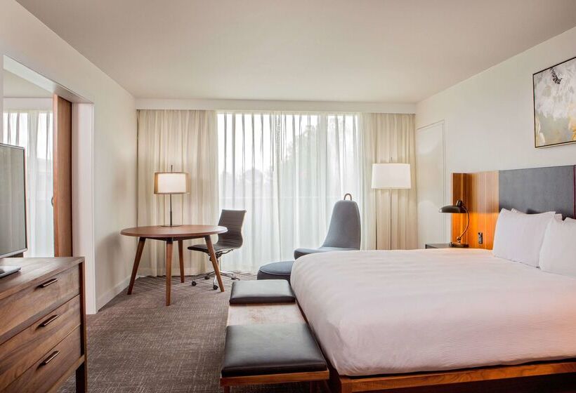 בית מלון כפרי Doubletree By Hilton Atlanta Windy Hill Ballpark