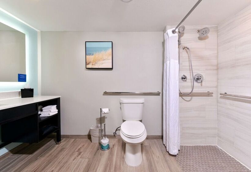 Отель Doubletree By Hilton Corpus Christi Beachfront