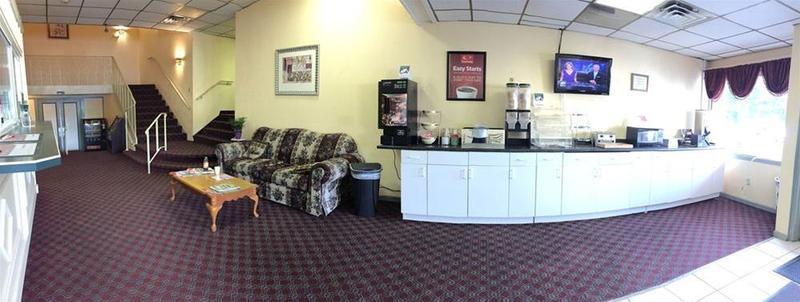 فندق Econo Lodge Airport