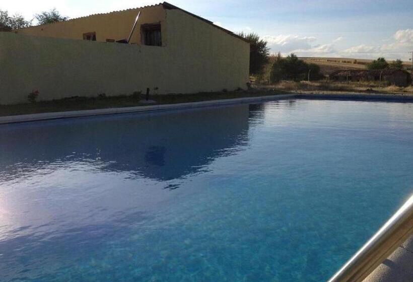 فندق Econo Lodge Airport