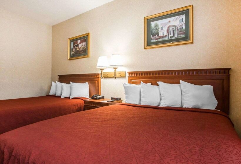 酒店 Econo Lodge Glens Falls   Lake George