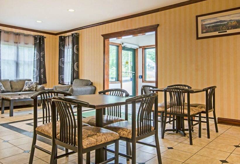 酒店 Econo Lodge Glens Falls   Lake George