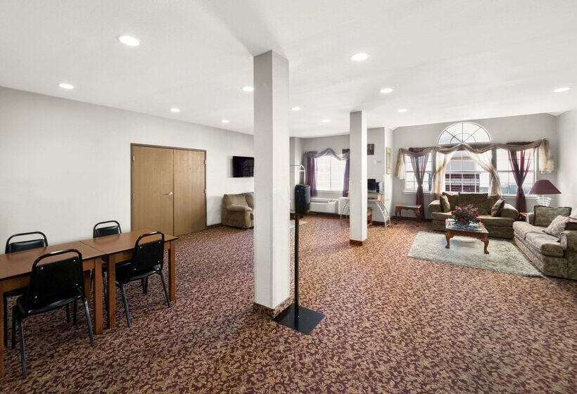 호텔 Econo Lodge Inn & Suites Mesquite   Dallas East