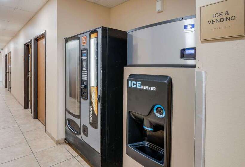 호텔 Econo Lodge Lubbock I27