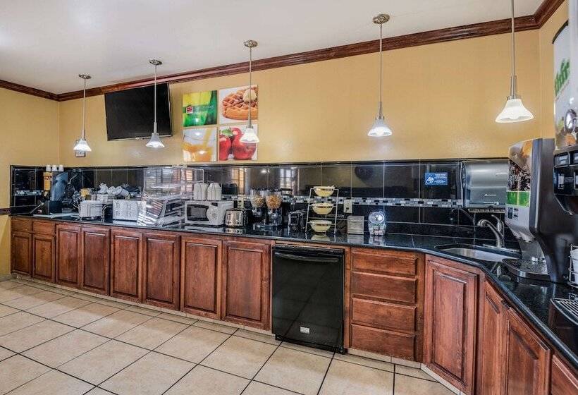 فندق Econo Lodge Lubbock I27
