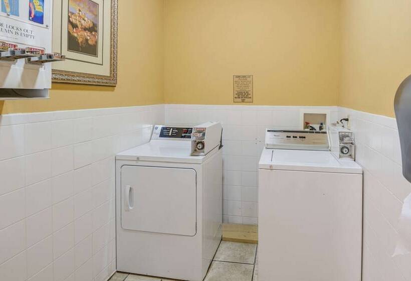 호텔 Econo Lodge Lubbock I27