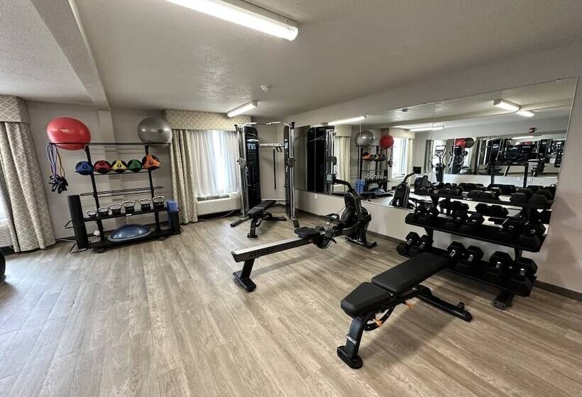 Elevate Hotel At Sierra Blanca Ruidoso, Ascend Hotel Collection