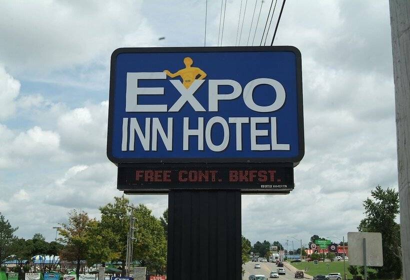ホテル Expo Inn