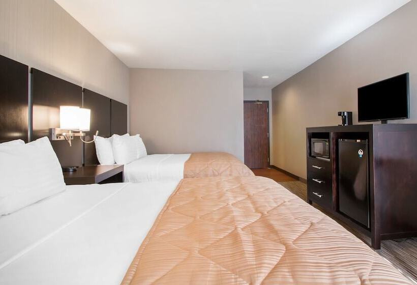 فندق Greenstay Inn & Suites Court View