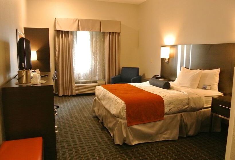 هتل Guesthouse Inn & Suites Lexington