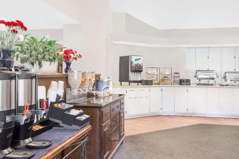 فندق Hawthorn Extended Stay By Wyndham Green Bay