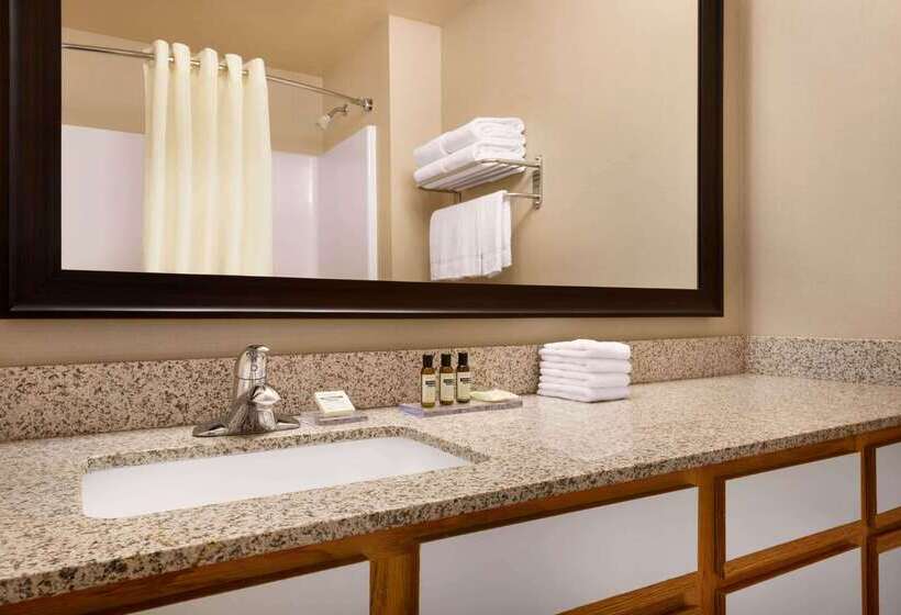 هتل Hawthorn Extended Stay By Wyndham Oak Creek