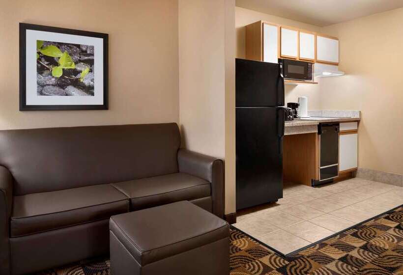 هتل Hawthorn Extended Stay By Wyndham Oak Creek