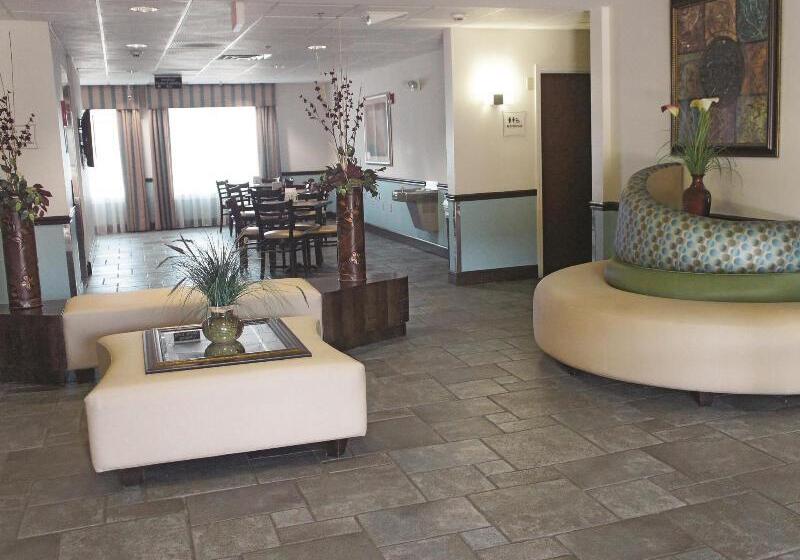 فندق Holiday Inn Express & Suites Locust Grove By Ihg