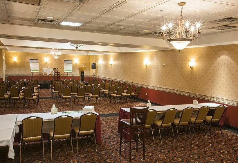 فندق Holiday Inn Laguardia Airport, An Ihg