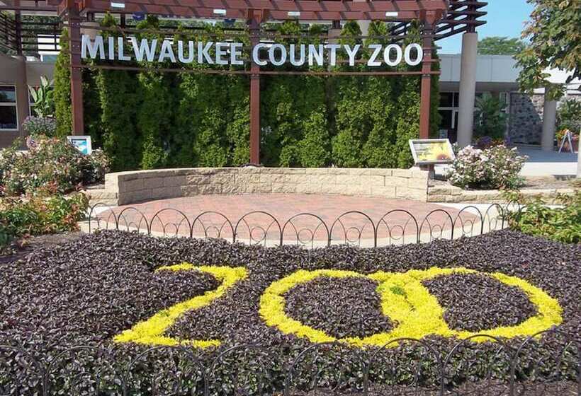 Holiday Inn Hotel Pewaukee Milwaukee West, An Ihg