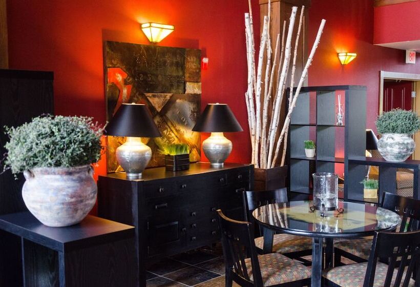 Holiday Inn Hotel Pewaukee Milwaukee West, An Ihg