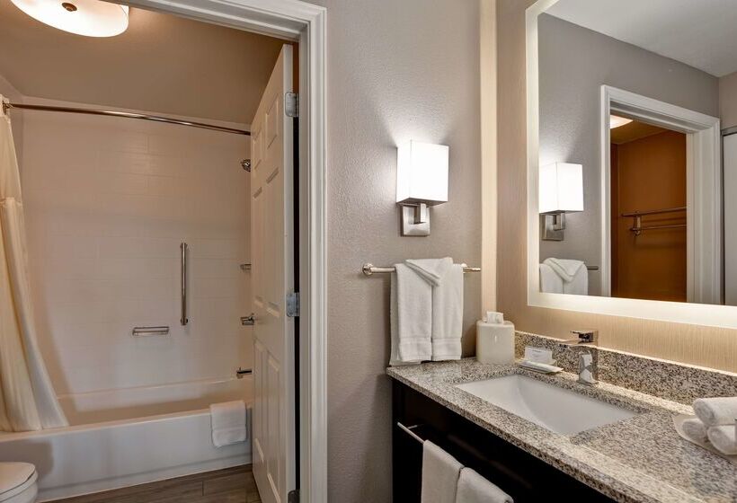 فندق Homewood Suites By Hilton Aurora Naperville