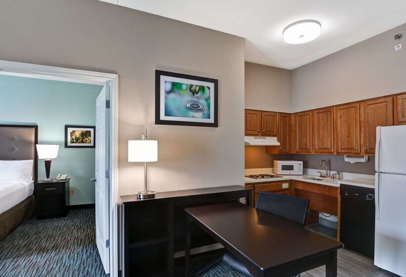 فندق Homewood Suites By Hilton Aurora Naperville