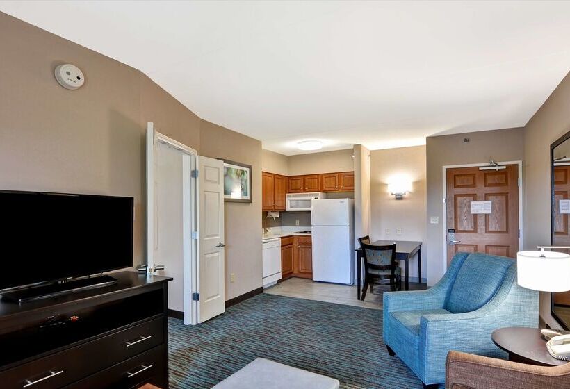 فندق Homewood Suites By Hilton Aurora Naperville