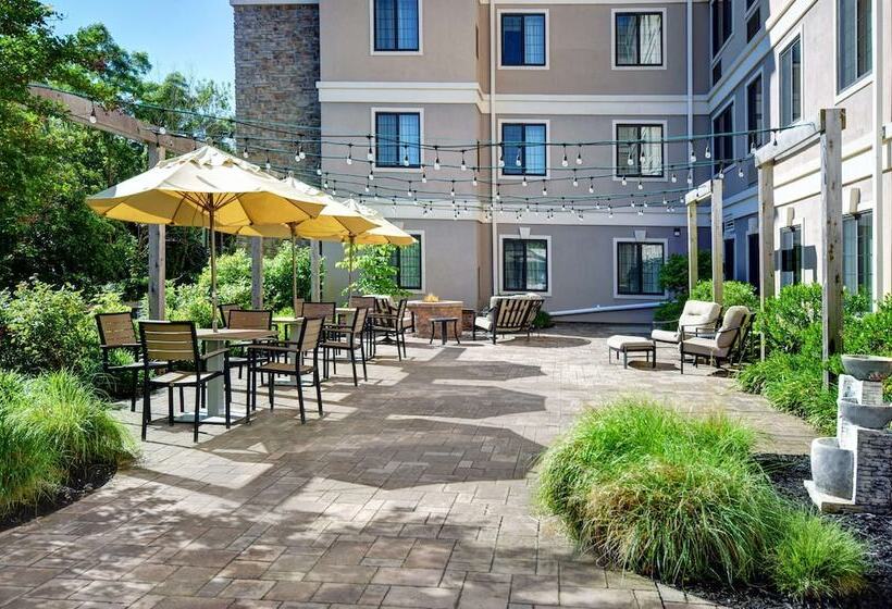 فندق Homewood Suites By Hilton Eatontown