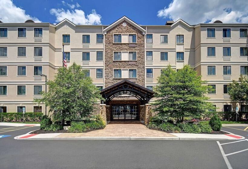 فندق Homewood Suites By Hilton Eatontown