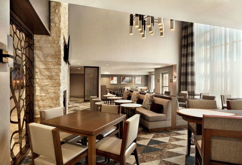 בית מלון כפרי Homewood Suites By Hilton Portland Airport